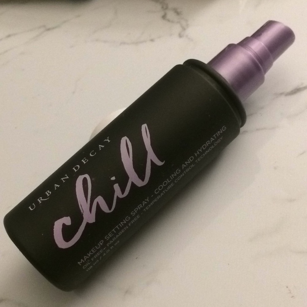 URBAN DECAY chill COOLING &HYDRATING SETTING SPRAY